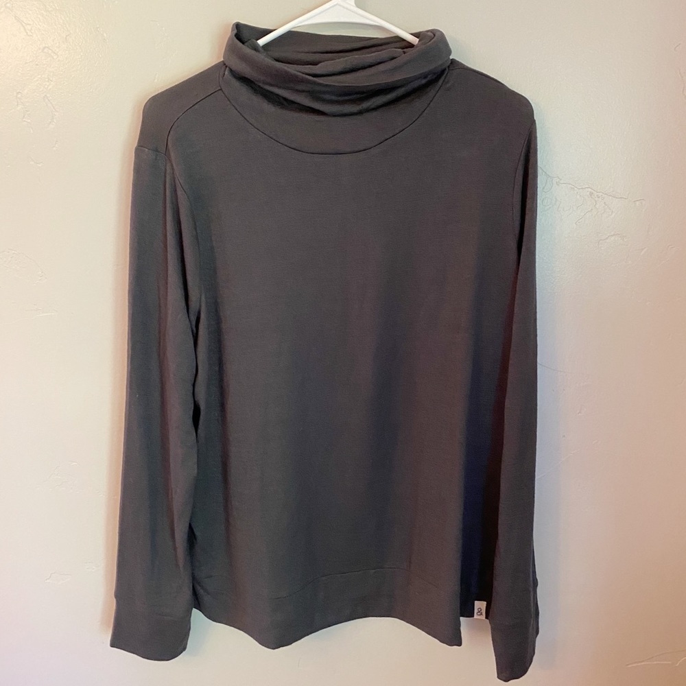Lou & Grey Turtleneck